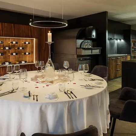 מלון Kapitel 7 Boutique-hotel Raron