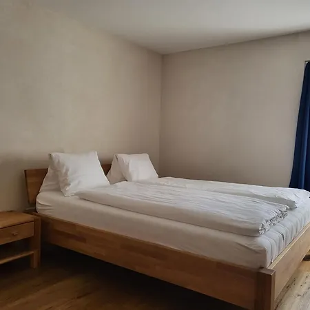 Kapitel 7 Boutique-hotel Отель Raron